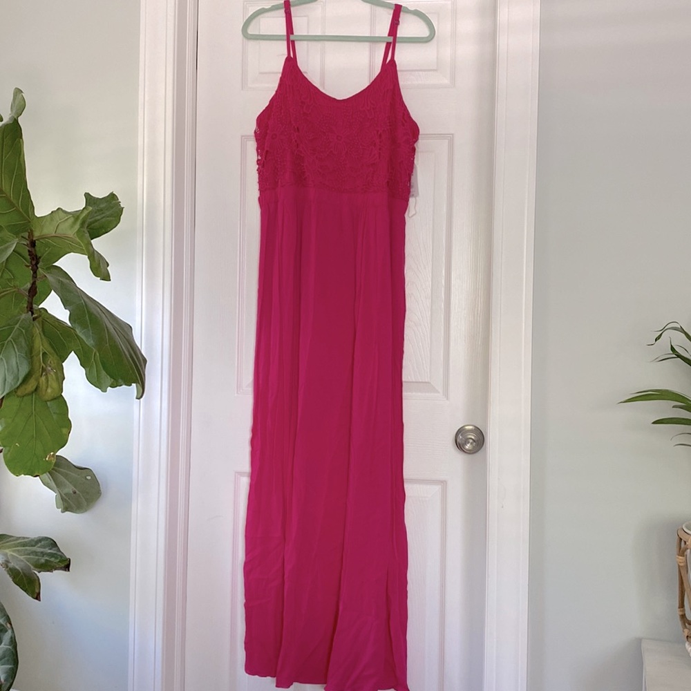 New With Tags - magenta Crochet Maxi Dress XXL / 20 / 2X